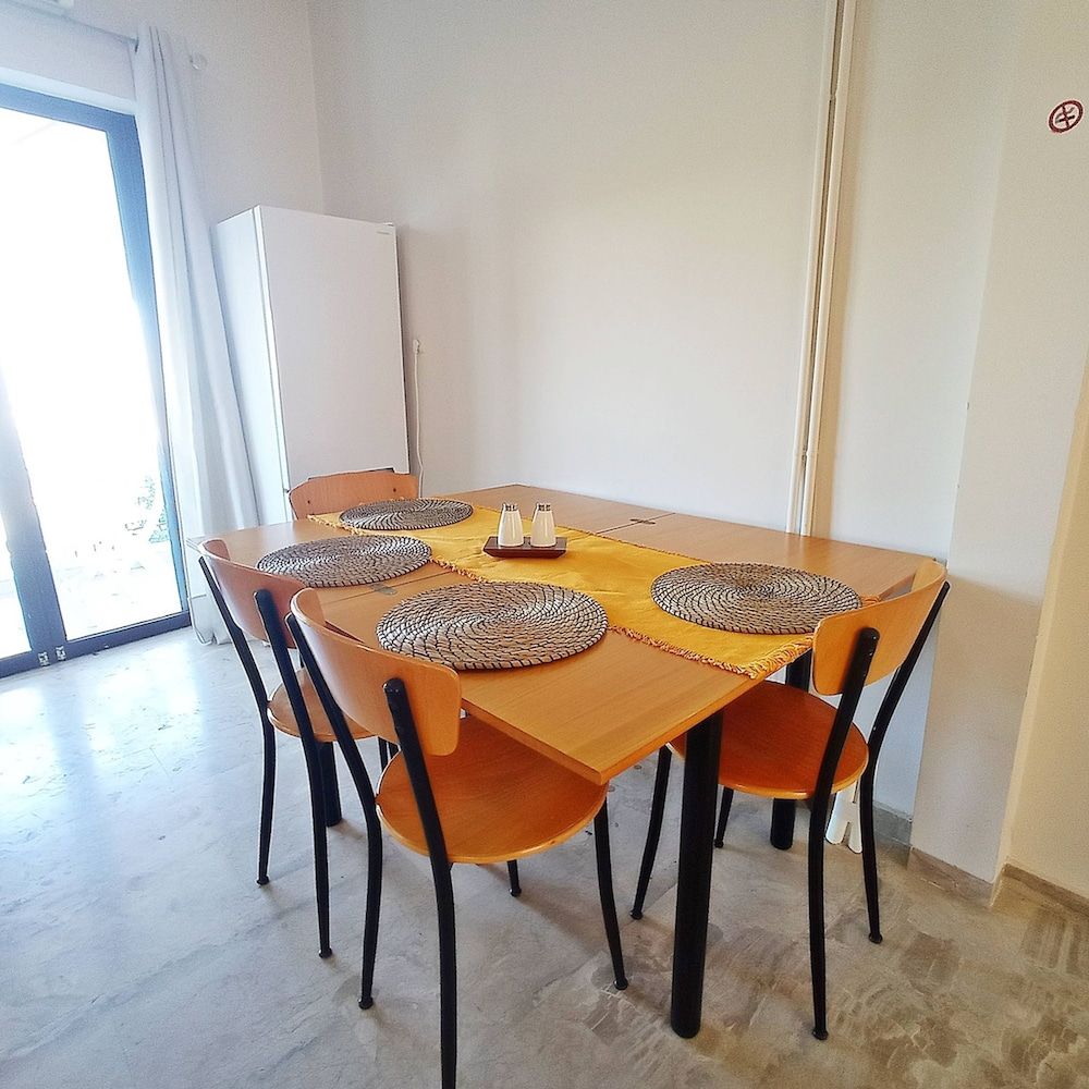 Lechaio Corinth Maisonette for 4 - A Lechaio Beach Corinth Maisonette - Building A House, Smoking 6