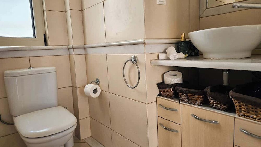 Casa Elysia 1BR with Beach & Pool Apartment, Patio, Beachside 19