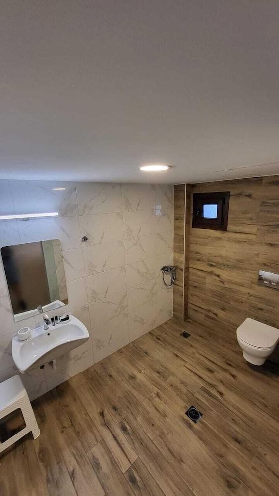 katafigio seli Classic Quadruple Room, Mountain View 4