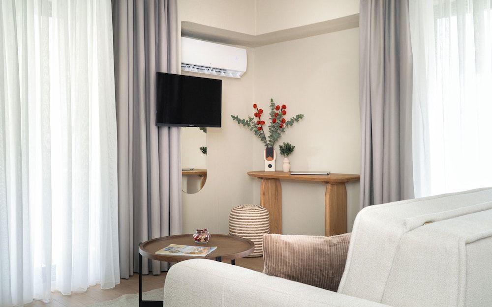 Gnamma Hotel Superior Studio Suite, Balcony 6