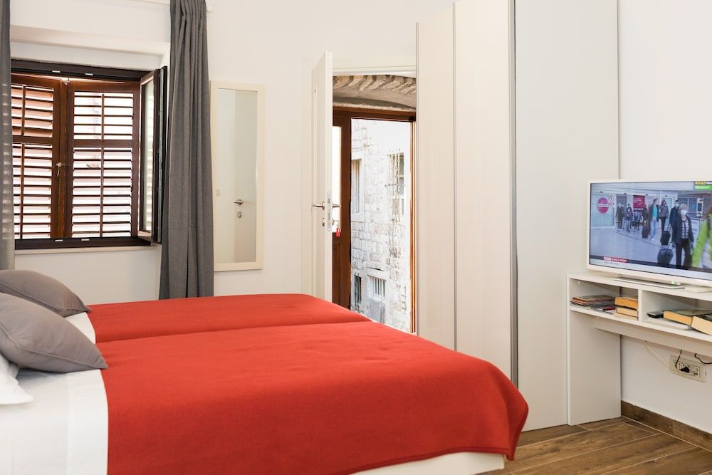 Apartments Santa Maria Double or Twin Room 2