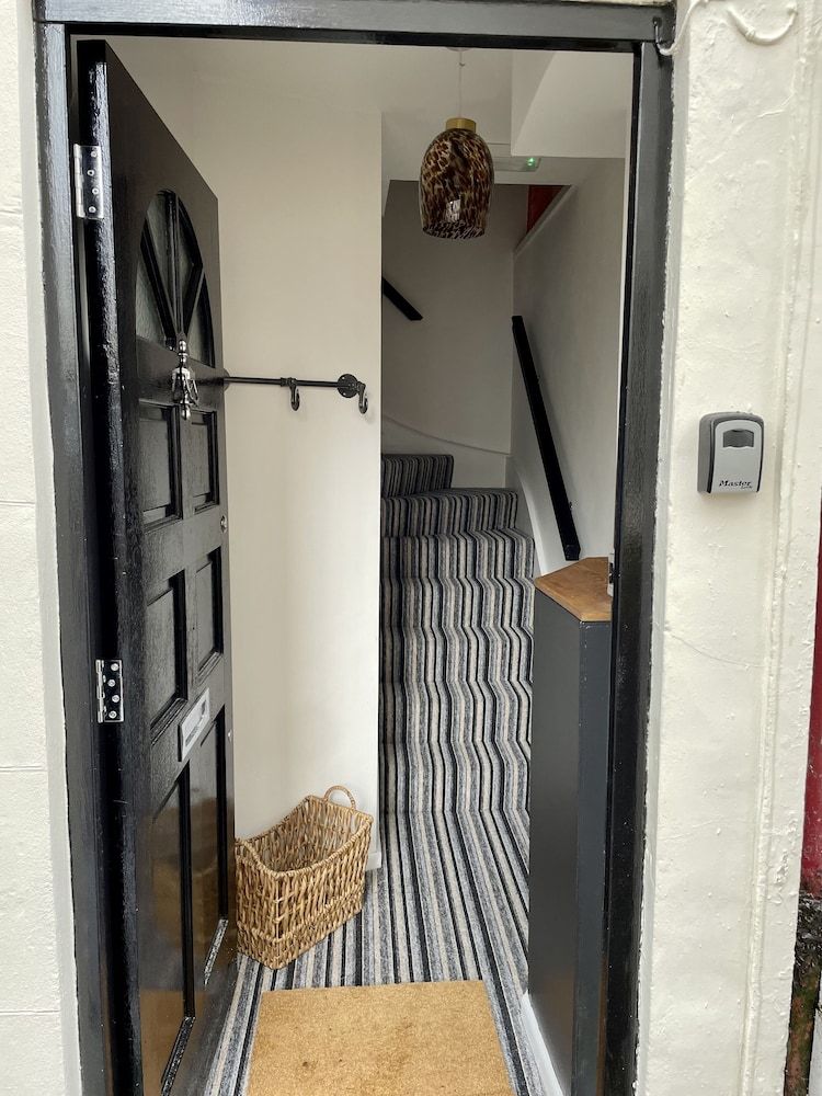 Luxury Apartment, Private Bathroom