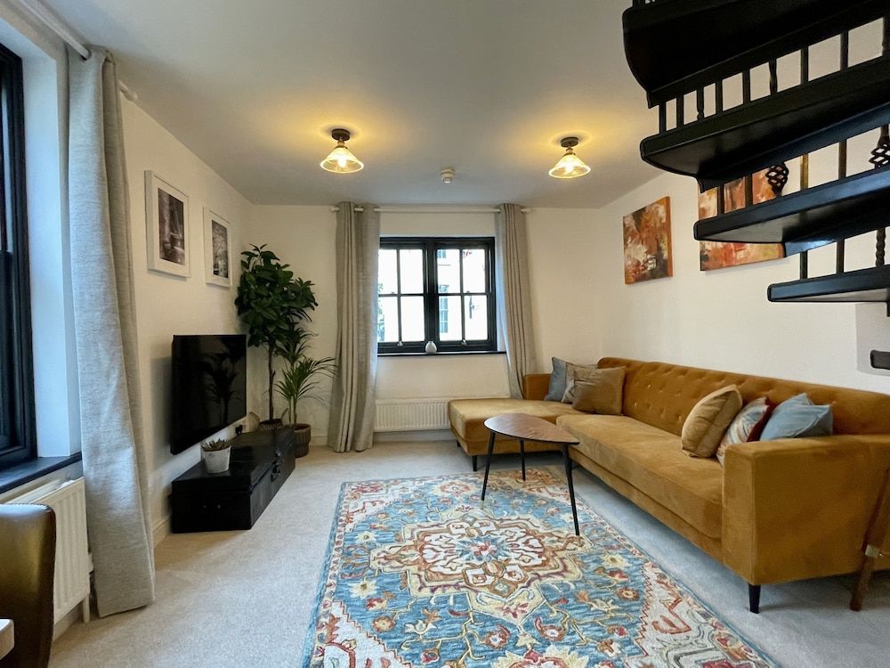 Luxury Apartment, Private Bathroom
