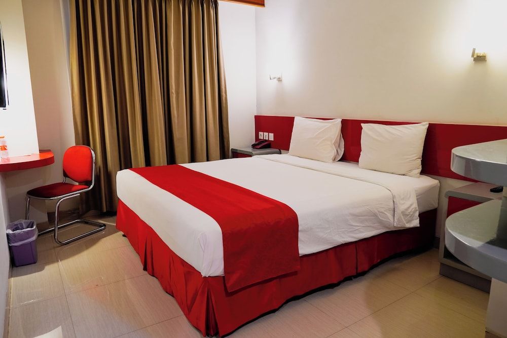 Brothers Inn Solo Baru Superior Room, Smoking 3