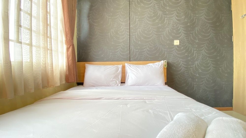 Spacious 1Br Apartment At The Edge Cimahi Bandung