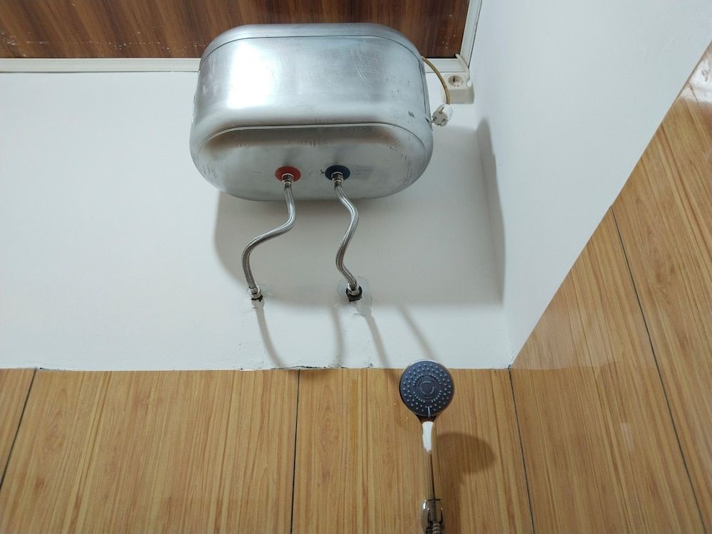 Hally Batulayang Standard Double Room 8