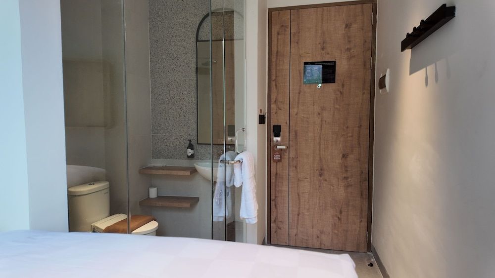 Jambuluwuk Bromo Poshtel Single Room 11