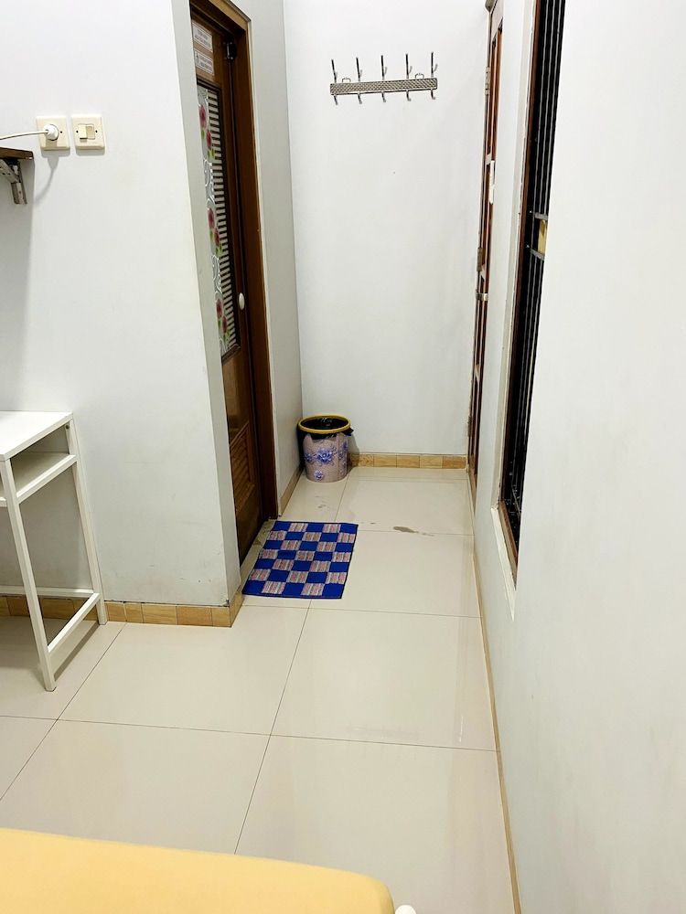 IB Homestay Syariah by EcommerceLoka Single Room 2