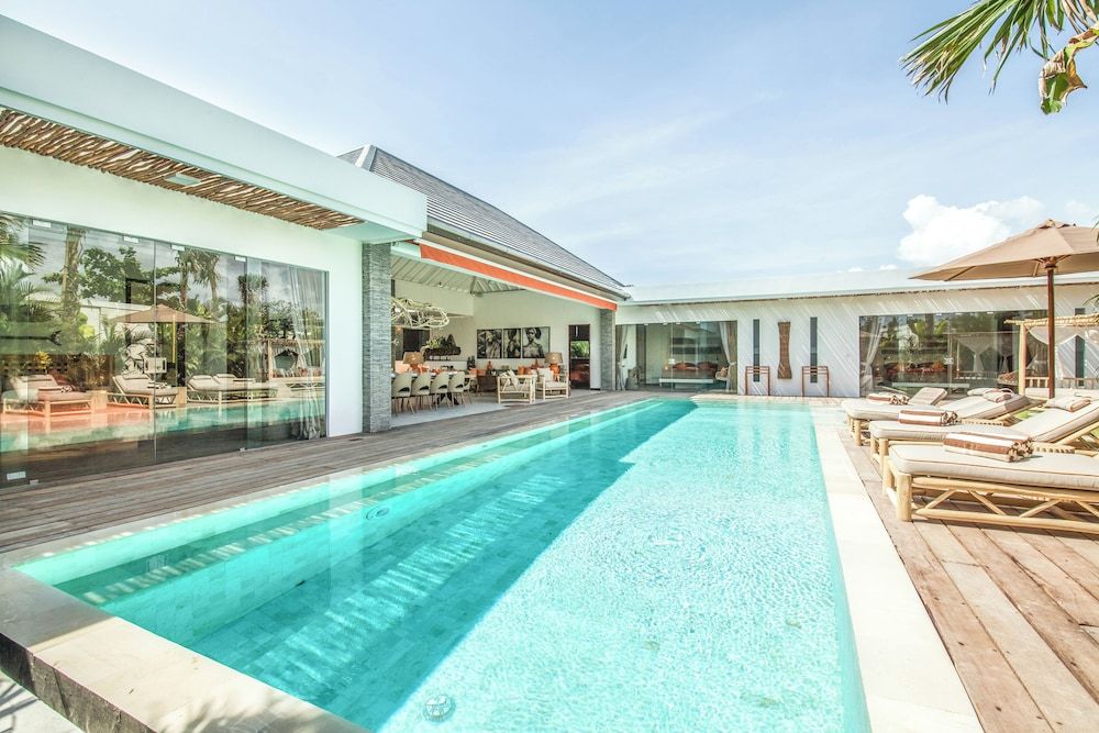 Villa (5 Bedrooms)