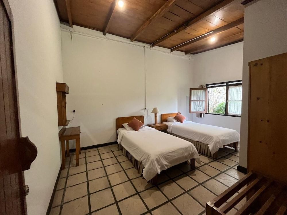 Grand Panorama Lembang Classic House, Garden View 5