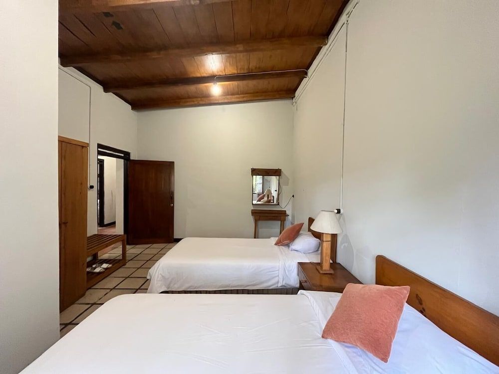 Grand Panorama Lembang Classic House, Garden View 4