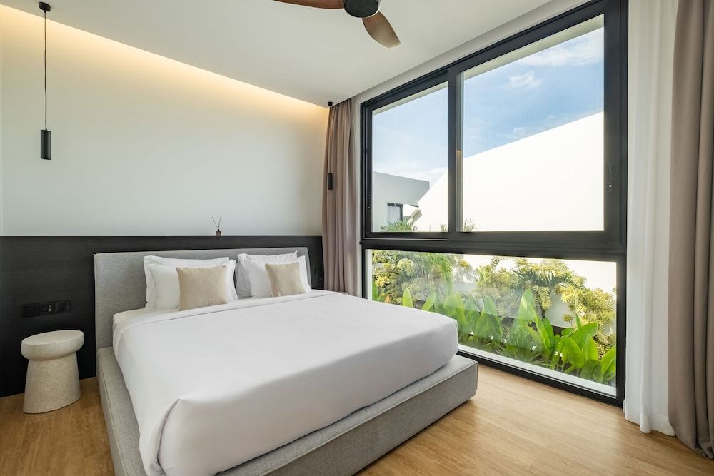 Deluxe Villa, 2 Bedrooms, Patio, Pool View