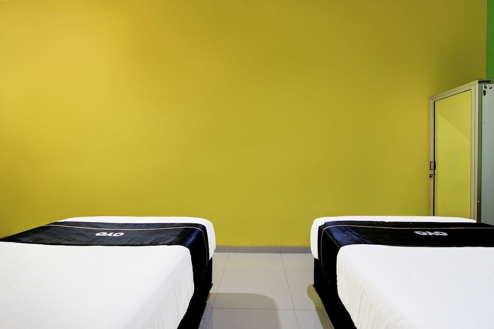 Dancenter Amanah Sehajtera Deluxe Twin Room 5