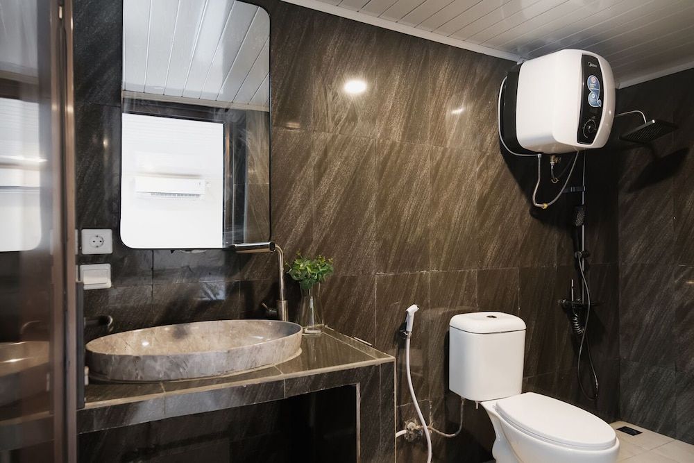 Calma Resort Megamendung Premium Villa 11