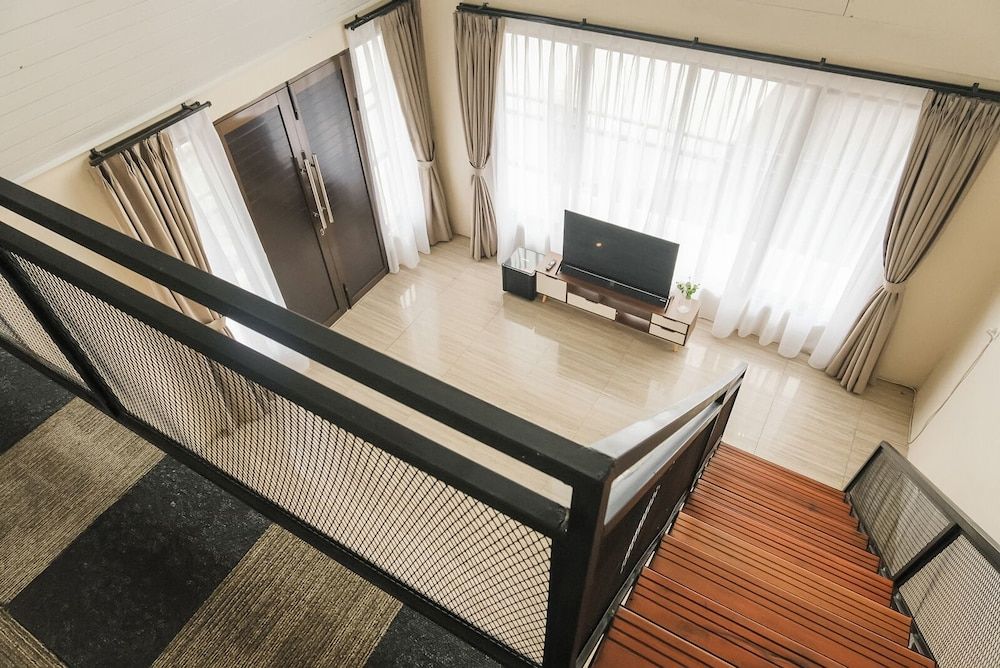 Calma Resort Megamendung Premium Villa 3