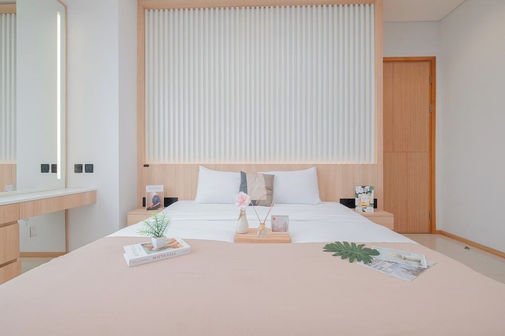 Modern Furnished 2Br At Samara Suites Apartment