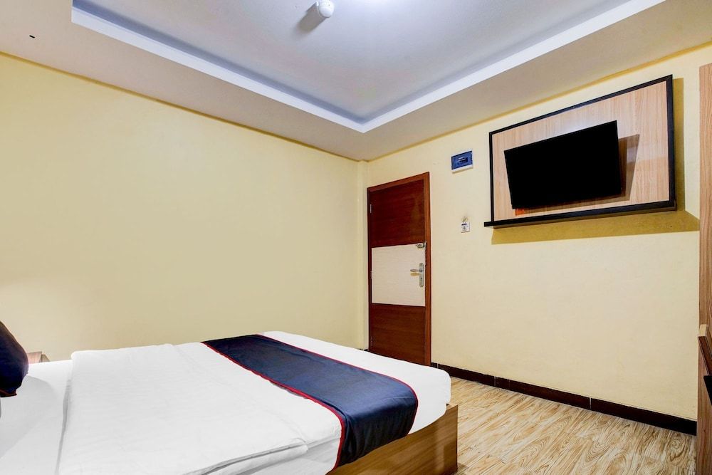 Dancenter S Hotel Standard Double Room 4