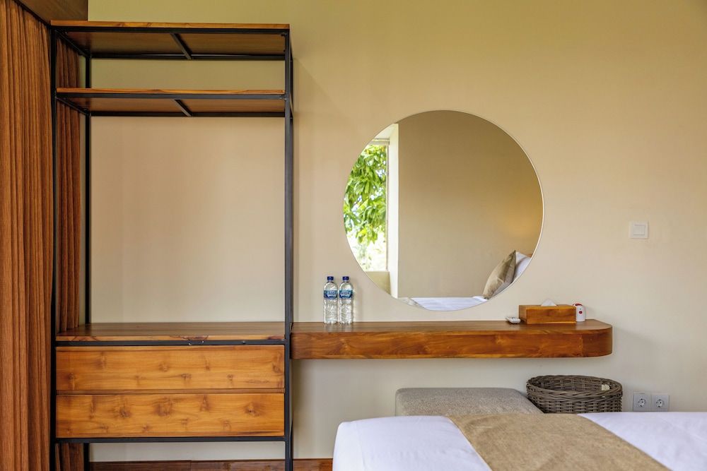 Radiant Deluxe Villa, Balcony, Garden View