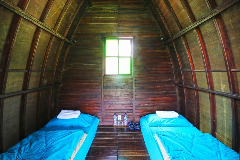 Aries Biru Hotel & Villa Saung 3