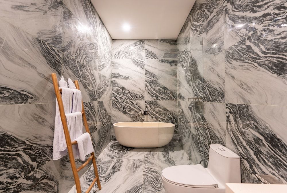 Tribhuwana Padma Lake Resort Double Room 5