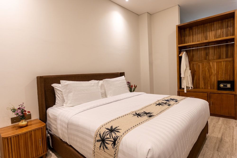 Tribhuwana Padma Lake Resort Double or Twin Room 7