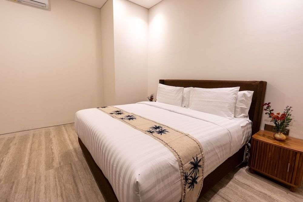 Tribhuwana Padma Lake Resort Double or Twin Room 6