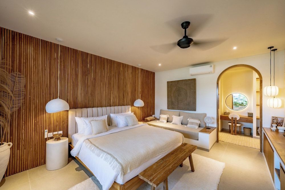 Luxury Villa, 3 Bedrooms, Patio, Pool View