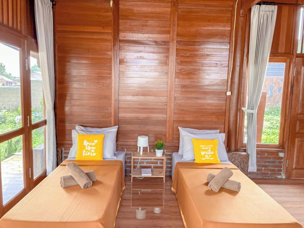 Arovala Villa Studio, Garden View 7