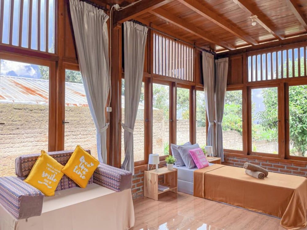 Arovala Villa Studio, Garden View 6