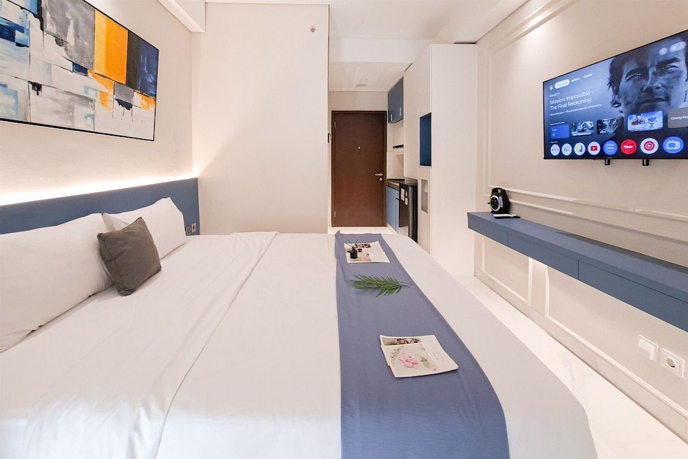 Minimalist Functional Studio At Transpark Bintaro Apartment