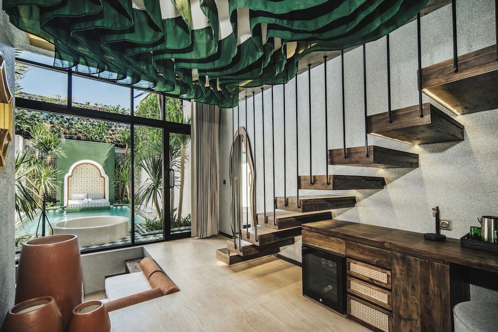 One Bedroom Villa With Private Pool and Bathtub