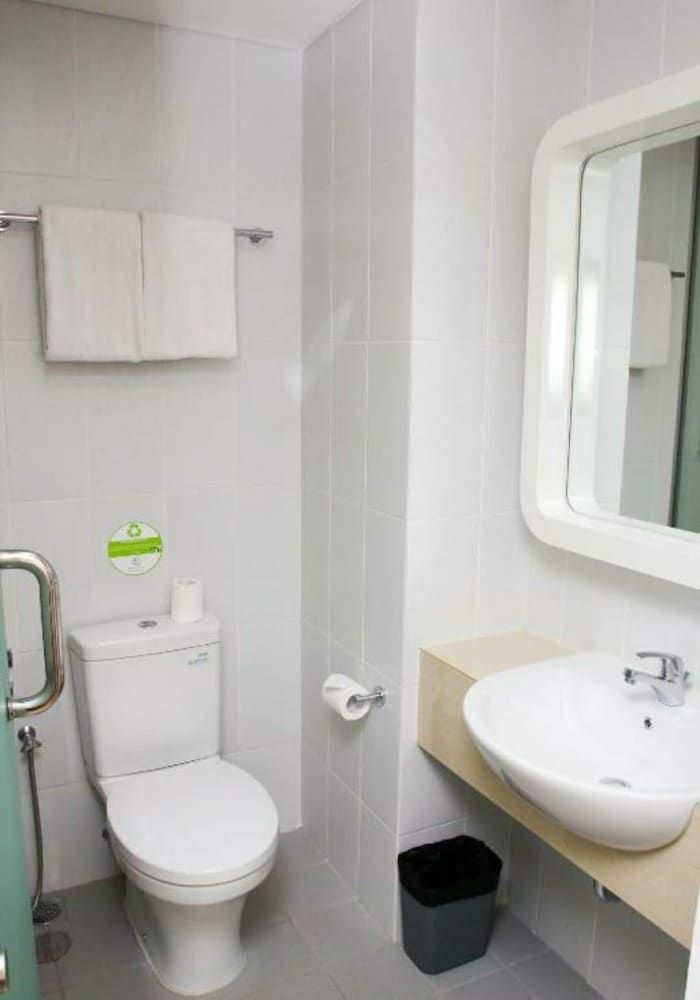 Palette Hotel near Padma Deluxe Suite 4