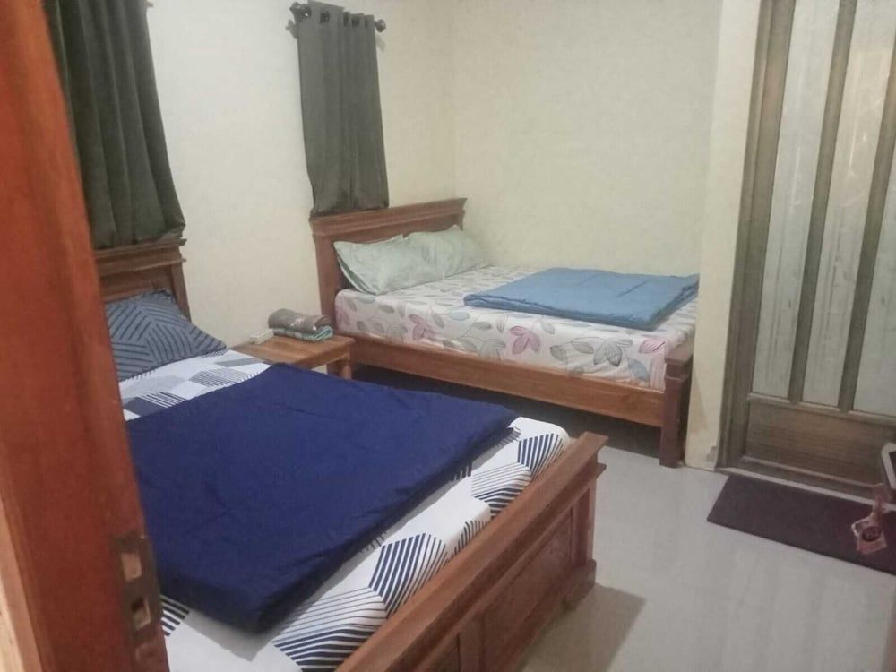 Homestay Safira Bromo Family Room 2