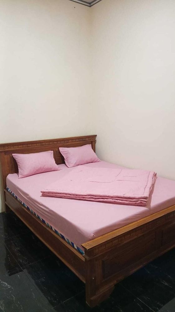 Homestay Safira Bromo Standard Room 2