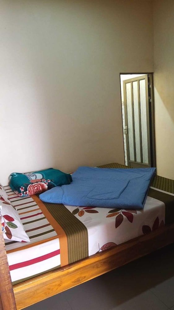 Homestay Safira Bromo Standard Room 4