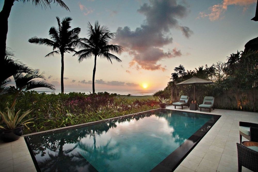 Sundara Oceanside Villa
