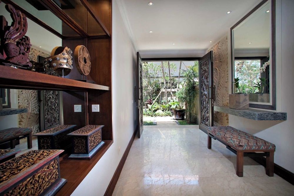 Sundara Oceanside Villa