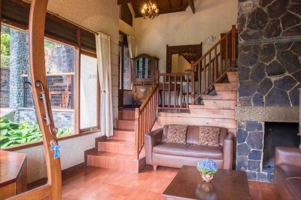 Talita Mountain Resort Premier Room, 4 Bedrooms 8