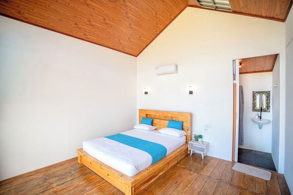 Kasmi Mount Batur Deluxe Room 6