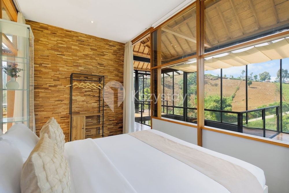 Griya Keraton Villa by Kozystay - Dago Villa, 4 Bedrooms, Mountain View 2