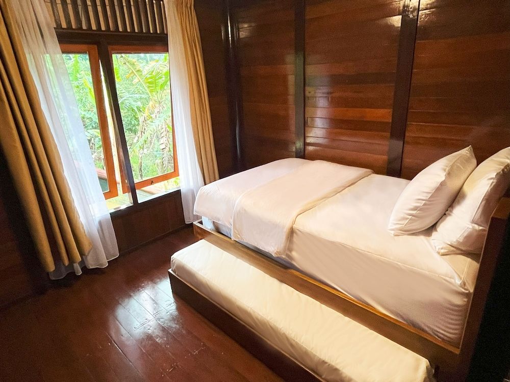 Villa Top View Exclusive House, 3 Bedrooms, Garden View, Ground Floor 2