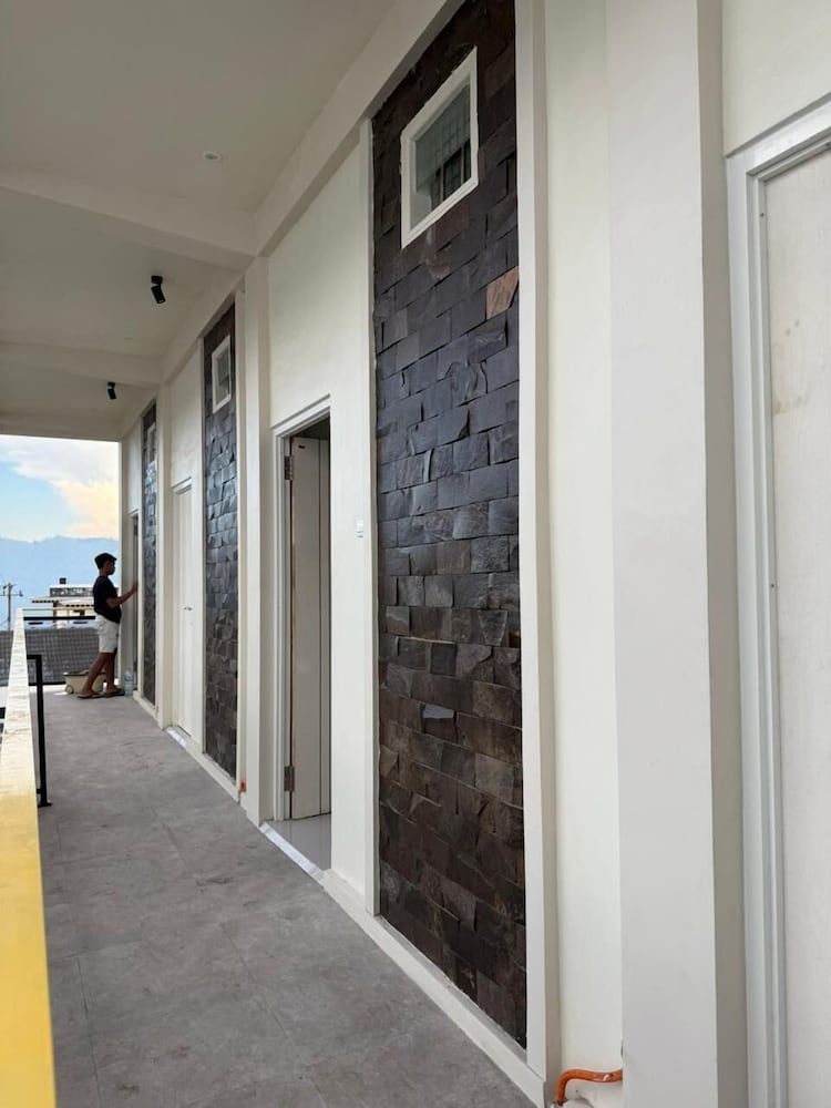 Fan Family Bromo Homestay Deluxe Double or Twin Room 2