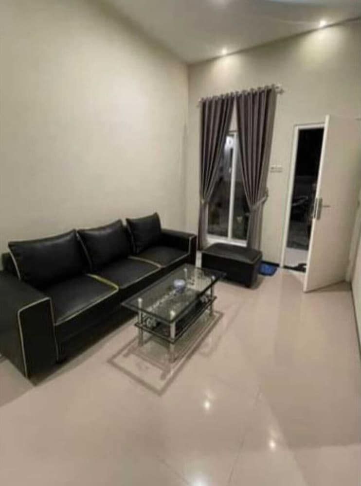 Fan Family Bromo Homestay Family Room 4