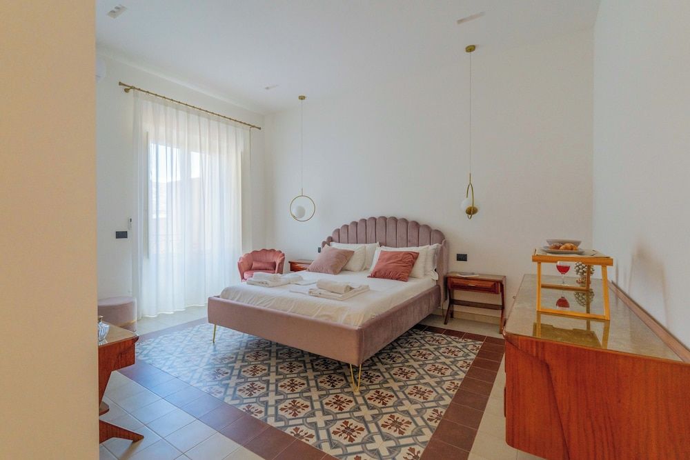 La Dimora degli Scrittori Executive Double Room, Private Bathroom, Courtyard View (Quasimodo)