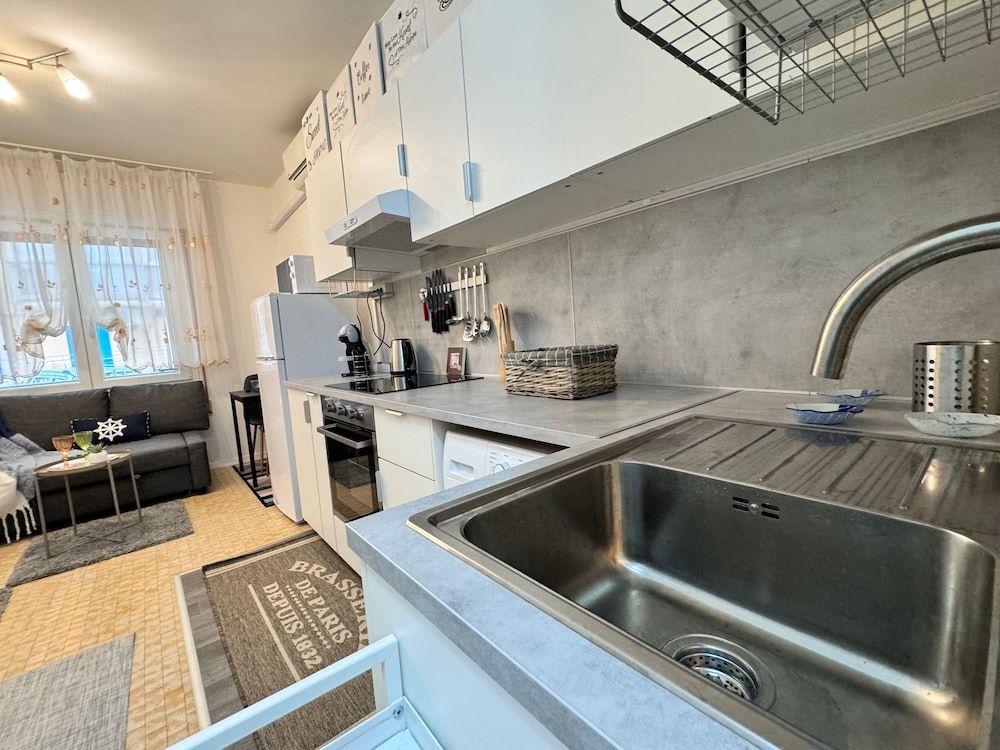 Casa Angela by Ca-sa Check Apartment 6