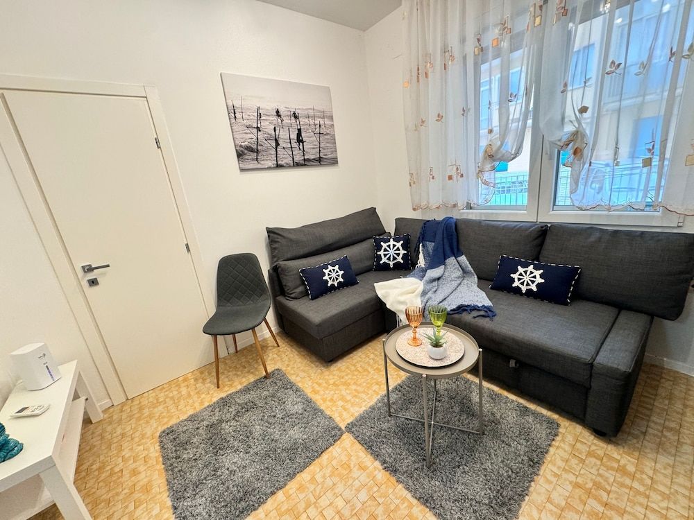 Casa Angela by Ca-sa Check