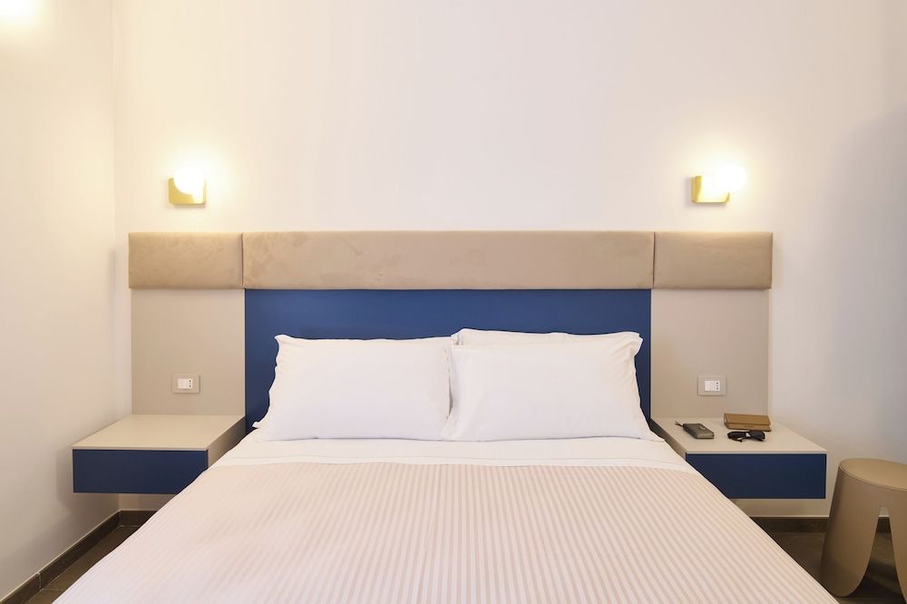 Deluxe Double Room, City View