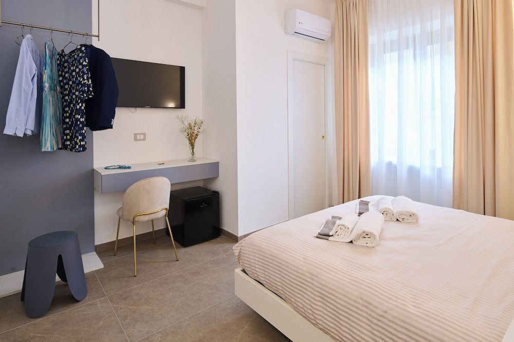 Superior Double Room, City View