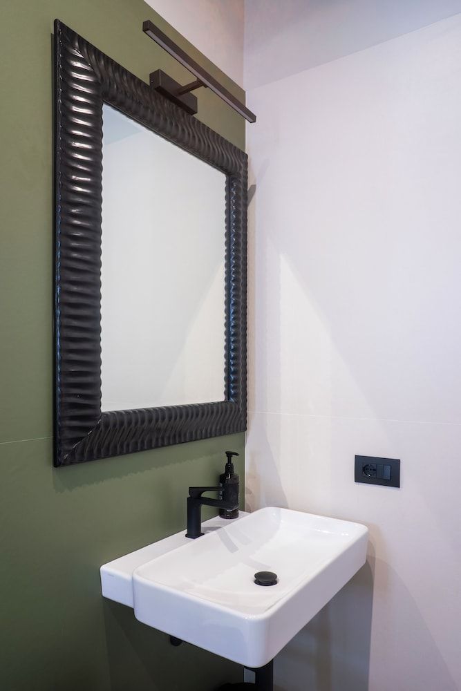 Fontana Falconieri Boutique Hotel Deluxe Room 6