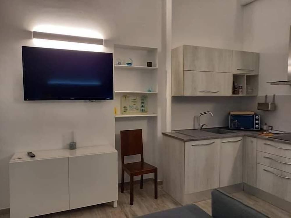 La Grazia Trani Studio, Patio 7